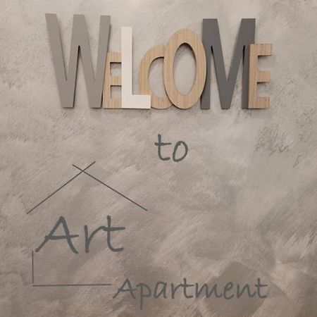 Art Apartment Bukarest Kültér fotó